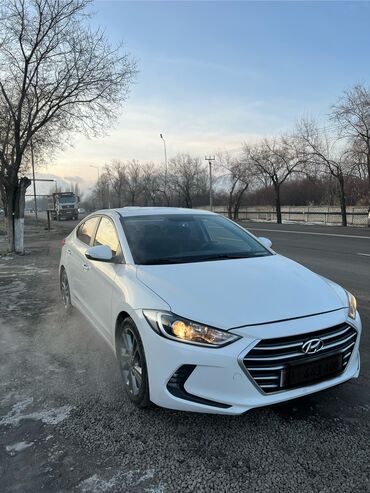 гольф3 1 6: Hyundai Avante: 2016 г., 1.6 л, Автомат, Бензин, Седан