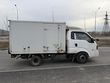 Kia: Kia BONGO: 2019 г., 2.5 л, Автомат, Дизель, Фургон — 8