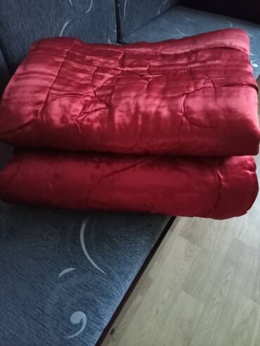шторы бу бишкек: Одеяла ватные, советские. Одеяла одинаковые. Два одеяла размером