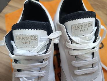 bq patike: Na prodaju Hermes Bouncing patike u atraktivnoj belo-sivoj — 7
