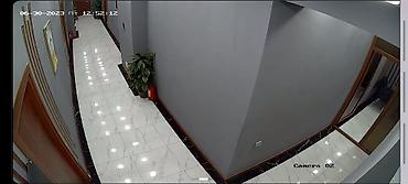 Недвижимость: 11 otaqlı ofis Komunal xərclər qiymətə daxildir .Vasiteçilər z.o — 3