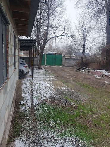 Продажа коттеджей и домов: Үй Сатылат трссанын жээгинде Петровкада.Участок 22.5 соток — 9