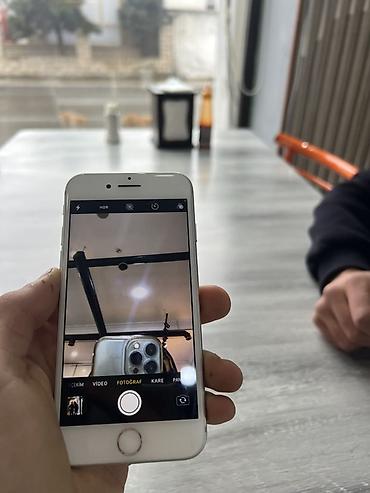 Apple iPhone: IPhone 7, Gümüşü, Barmaq izi, Face ID — 13