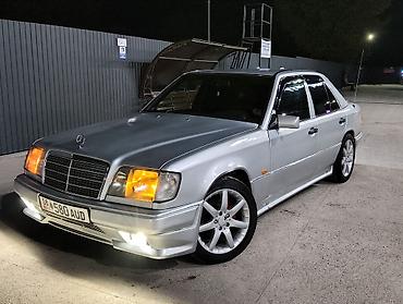 торпедо мерседес 124: Mercedes-Benz W124: 1994 г., 2.2 л, Кол менен иштөөчү, Бензин, Седан — 2