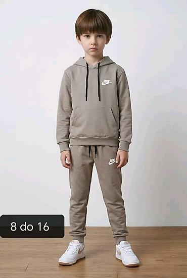 topmove kofer: Novoo
Nike kompletici
2500 dinara ❤️‍🔥
❄ — 3