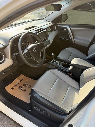 prius 2005: Toyota RAV4: 2018 г., 2.5 л, Автомат, Бензин, Кроссовер — 5
