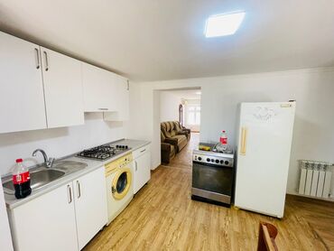 Uzunmüddətli kirayə evlər: 78 kv. m, 3 otaqlı — 16