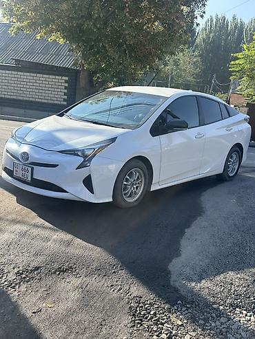 Toyota Prius: 2016 г., 1.8 л, Автомат, Гибрид, Лифтбек