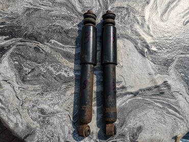 Auto delovi: Prednji amortizer Lada 2121,21213,21214 broj 8. Polovni, očuvani — 1