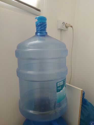 насосы для водоснабжения частного дома цена: Продаю бутылку по 300 сом 5 шт