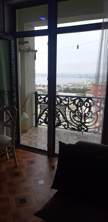 Uzunmüddətli kirayə mənzillər: Makler narahat etmesin!!! Bakı buxtasına və şəhərə super panarama. Ela — 10