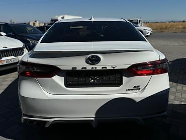 Toyota: Toyota Camry: 2023 г., 0.5 л, Автомат, Гибрид — 5
