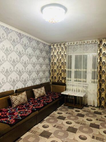 двухкомнатная квартира долгосрочная бишкек аренда: 1 комната, 35 м², 106 серия, 3 этаж, Старый ремонт