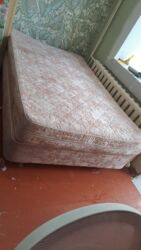 стол со стеклянной столешницей: Уктоого арналган матрас, Колдонулган, Кенен бир кишилик, Пружиналуу, Жумшак матрацтар