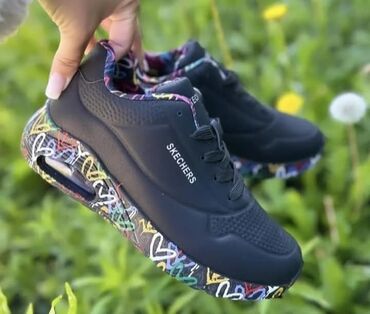 Patike: Skechers, bоја - Crna