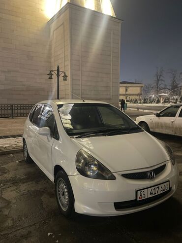 Honda: Honda Fit: 2003 г., 1.3 л, Вариатор, Бензин, Хэтчбэк