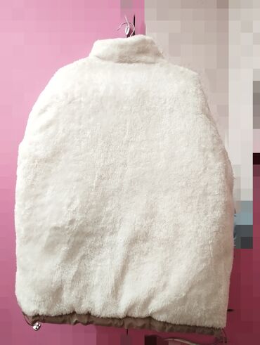 Пуховики и зимние куртки: Продаётся супер удобная, тёплая, зимняя оверсайз куртка. Куртка at lalafo.kg — 6 Пуховики и зимние куртки: Продаётся супер удобная, тёплая, зимняя оверсайз куртка. Куртка — 6