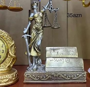 ofis aksesuarları: Məhsul: Dekorativ heykəlçiklər və masaüstü aksesuarlar dəsti - Əsas — 2