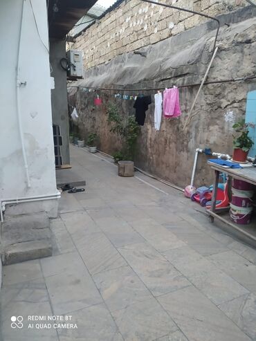 neftciler kiraye: 6 otaqlı, 1800 kv. m, Orta təmir