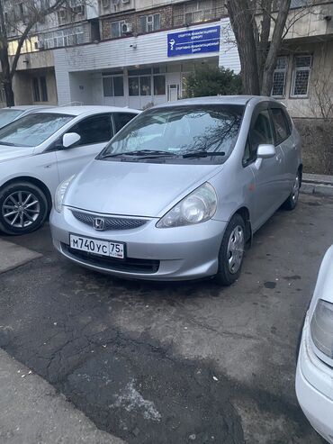 машинаны: Honda Fit: 2004 г., 1.5 л, Вариатор, Бензин, Хетчбек