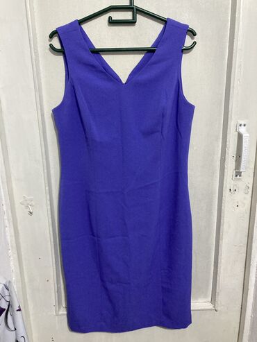 Другая женская одежда: Пакет женских вещей Пальто,тренч. Пиджак, три брюки платье юбка — 12