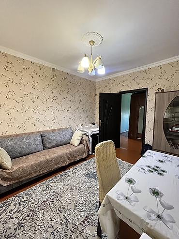 ev menzil: Bakı, Suraxanı, 3 otaqlı, Köhnə tikili, m. Xalqlar Dostluğu, 81 kv. m — 6
