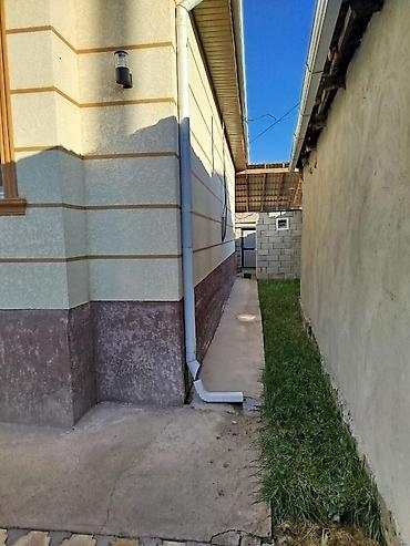 Продажа коттеджей и домов: Продаётся уютный и современный дом в ж/м Ак-Орго! Дом расположен по at lalafo.kg — 6 Продажа коттеджей и домов: Продаётся уютный и современный дом в ж/м Ак-Орго! Дом расположен по — 6