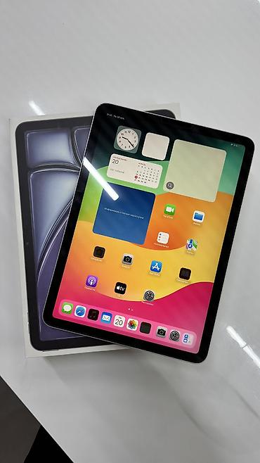 Планшеты: Планшет, Apple, память 64 ГБ, 10" - 11", Wi-Fi, Б/у, Детский цвет - Серебристый — 2