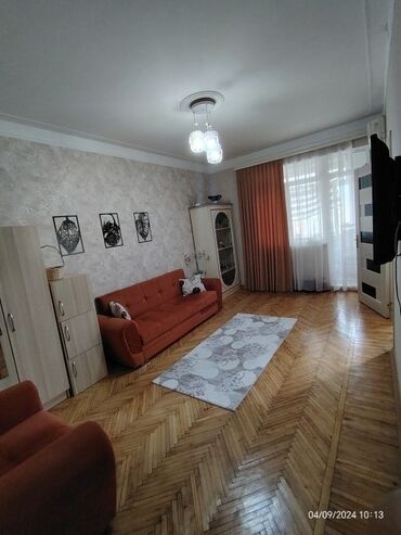 nerimanovda ipoteka ile satilan evler: Баку, 2 комнаты, Вторичка, м. Гянджлик, 35 м²