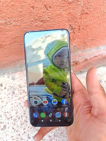 hope k19 telefon: Smartfon – 6.4–6.6 düym tam ekranlı (mərkəzdə deşikli ön kamera) — 3