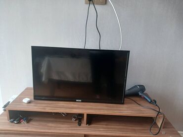 zimmer tv qiymeti: Б/у Телевизор Riffle LCD 82"