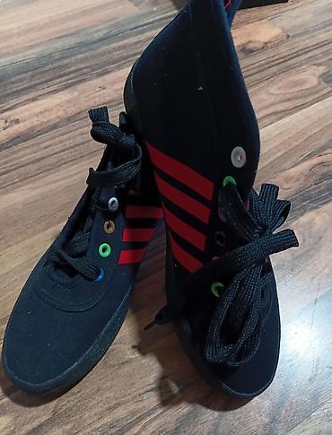 nike lilly: Starke sve nove crne 37 broj,plavo bele 38,crveno crne 38 i 40 — 9
