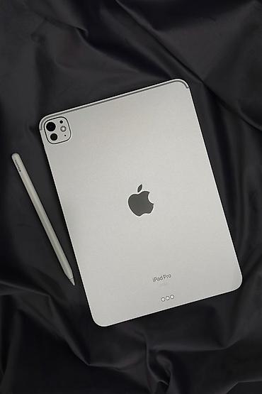 Планшеттер: Apple iPad Pro (серия с двойной камерой и LiDAR) - Диагональ экрана — 2