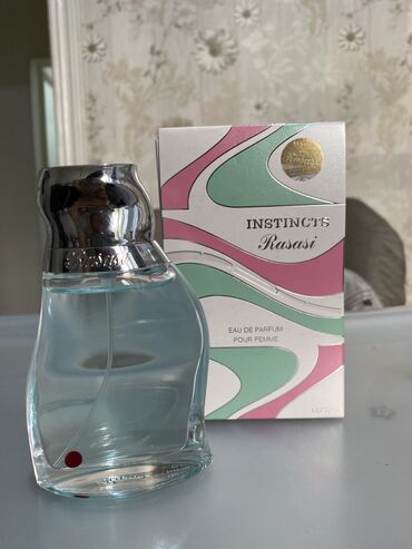 женский парфюм: Парфюмерная вода