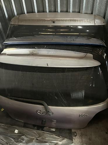 багажник стекло: Крышка багажника Toyota, Б/у, Оригинал — 1