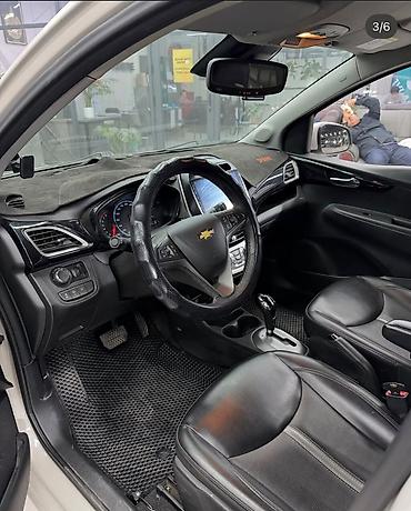 maxxis 980: Chevrolet Spark: 2021 г., 1 л, Автомат, Бензин, Хэтчбэк — 3