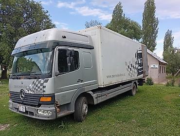 енкар авто: Mercedes-Benz — кабина грузовика с высокой крышей и спальным местом — 5