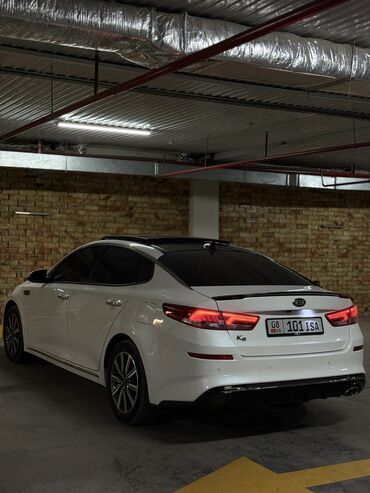 Kia: Kia K5: 2019 г., 2 л, Газ — 10