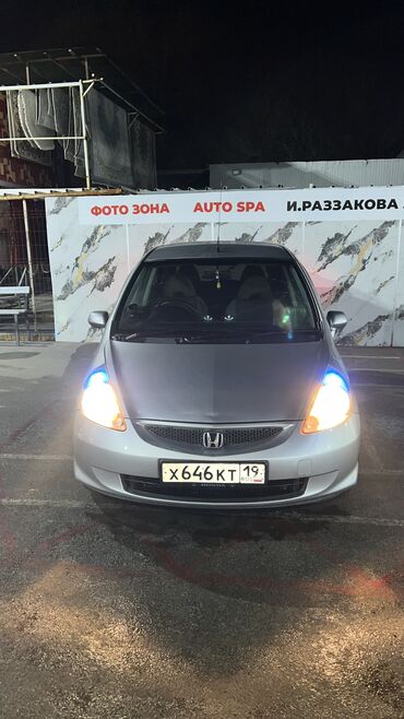 мотор скутер: Honda Fit: 2006 г., 1.3 л, Вариатор, Бензин, Седан