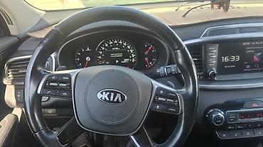 Kia: Kia Sorento: 2018 г., Кроссовер — 15