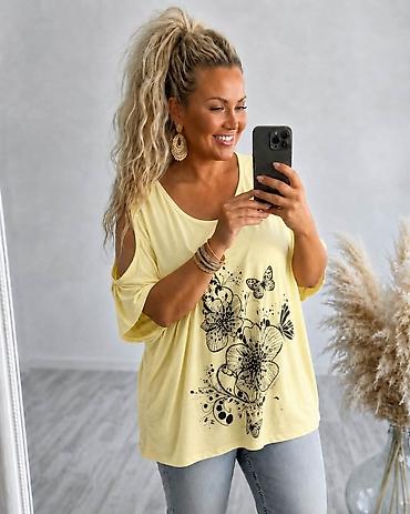 2xl: 07. Tunika za punije
2XL 3XL 4XL
2.100 dinara H — 2