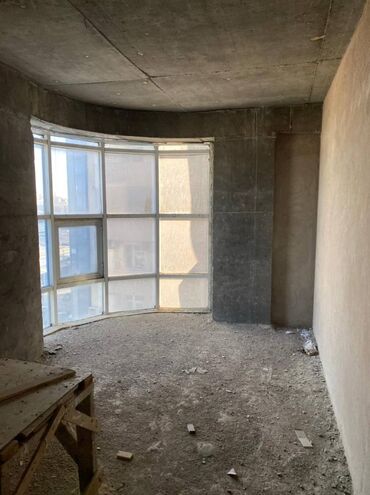 Yeni tikili: Bakıxanov qəs., 3 otaqlı, Yeni tikili, 115 kv. m -da lalafo.az — 1 Yeni tikili: Bakıxanov qəs., 3 otaqlı, Yeni tikili, 115 kv. m — 1