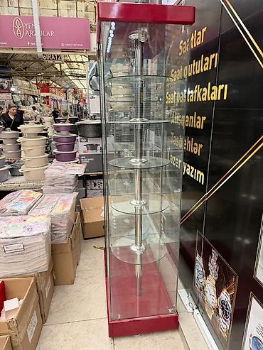 Оборудование для магазинов: Vitrin satılır 196*90 1000 manata alınb matoru işləyir əl gəzdirmək — 3