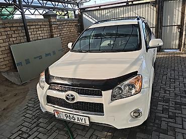 awd: Toyota RAV4: 2011 г., 2.5 л, Кроссовер — 1