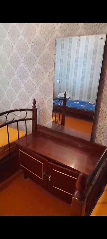 balaca masa: Klassik yataq otağı mebel dəsti - Material: taxta karkas, tünd — 2