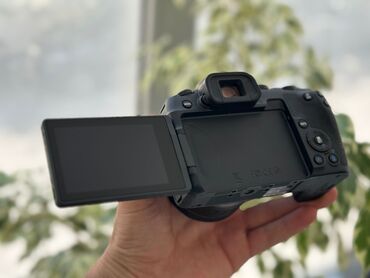 rezident evil 7: Canon EOS RP + RF 50mm f1.8 Heç bir problemi yoxdur, üzərində kart