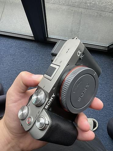 Sony α7C (ILCE‑7C)! в очень хорошем состоянии! в комплекте -
