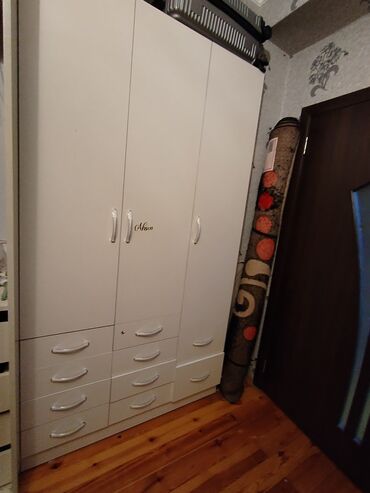 маски в баку: Açılan, 4 qapılı Düz dolab, Qarderob, paltar dolabı