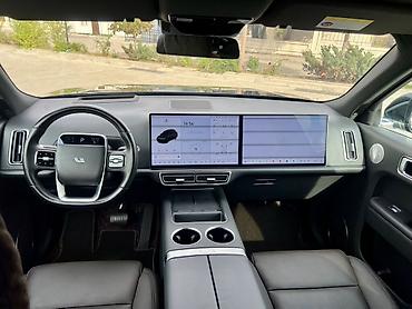 Tesla: Tesla : 2023 г., 1.5 л, Автомат, Электромобиль, Кроссовер lalafo.kg да — 7 Tesla: Tesla : 2023 г., 1.5 л, Автомат, Электромобиль, Кроссовер — 7