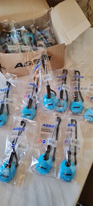 Uşaqlar üçün digər mallar: Hər növ məktəb ləvazimatları satılır — qələm, dəftər, pozan, xətkeş — 4